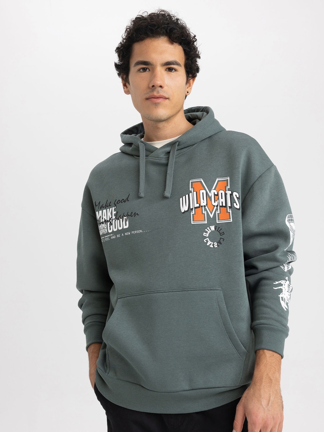 

DeFacto Typography Printed Hooded Pullover, Green