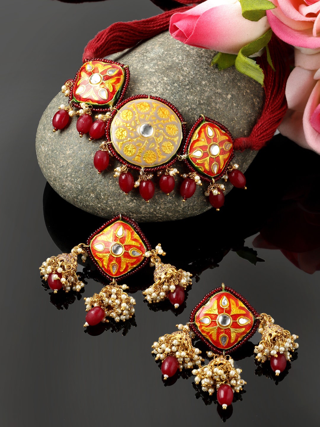 

DUGRISTYLE Gold-Plated Kundan-Studded & Pearl Beaded Jewellery Set, Red