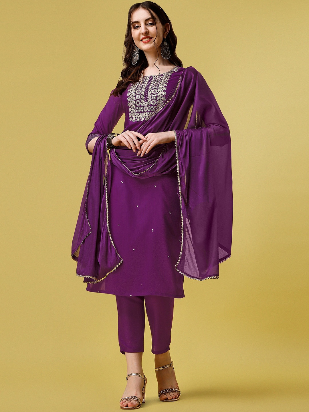 

KALINI Round Neck Floral Embroidered Regular Thread Work Kurta & Trousers With Dupatta, Purple