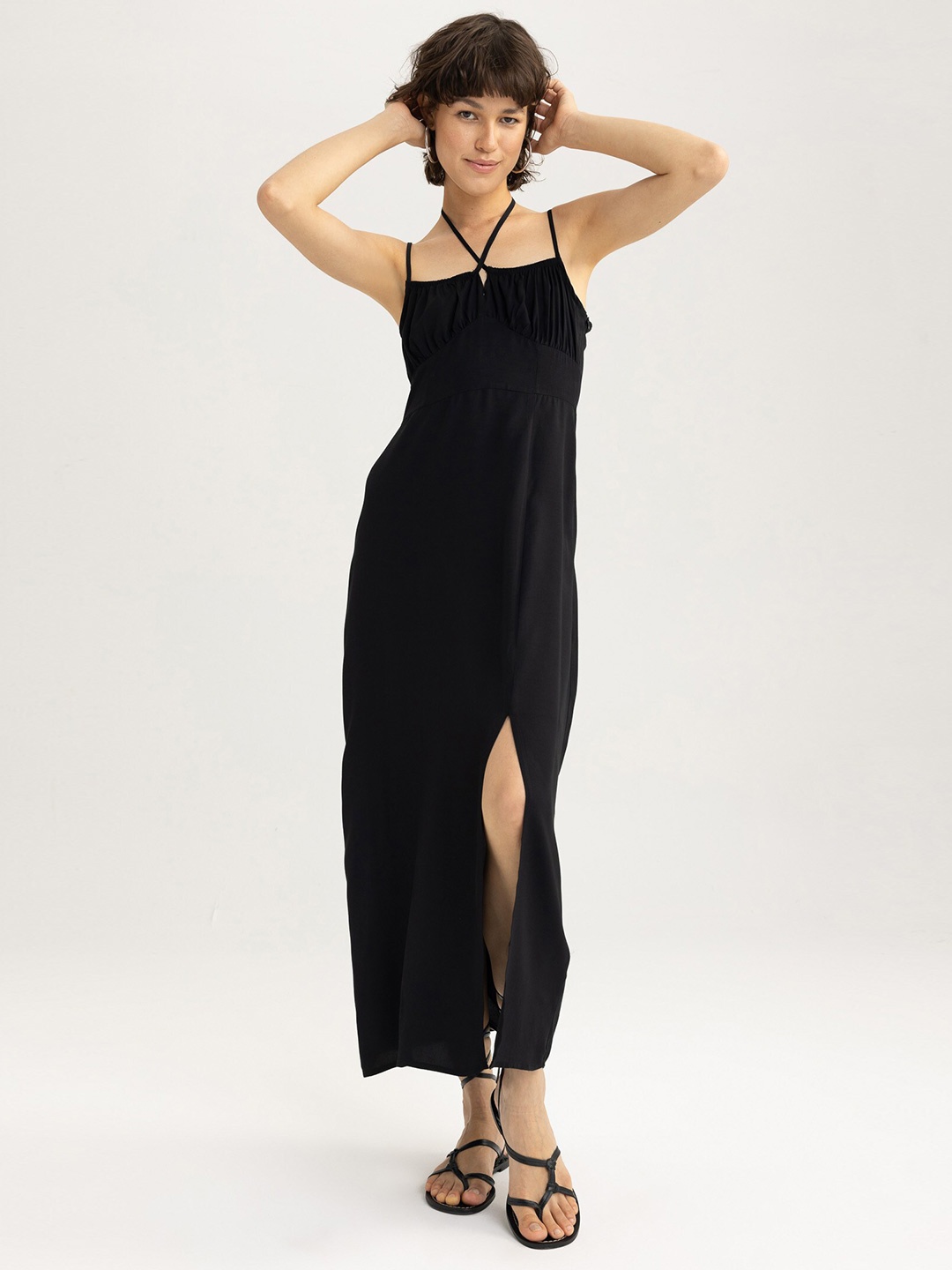 

DeFacto Shoulder-Straps Maxi Dress, Black