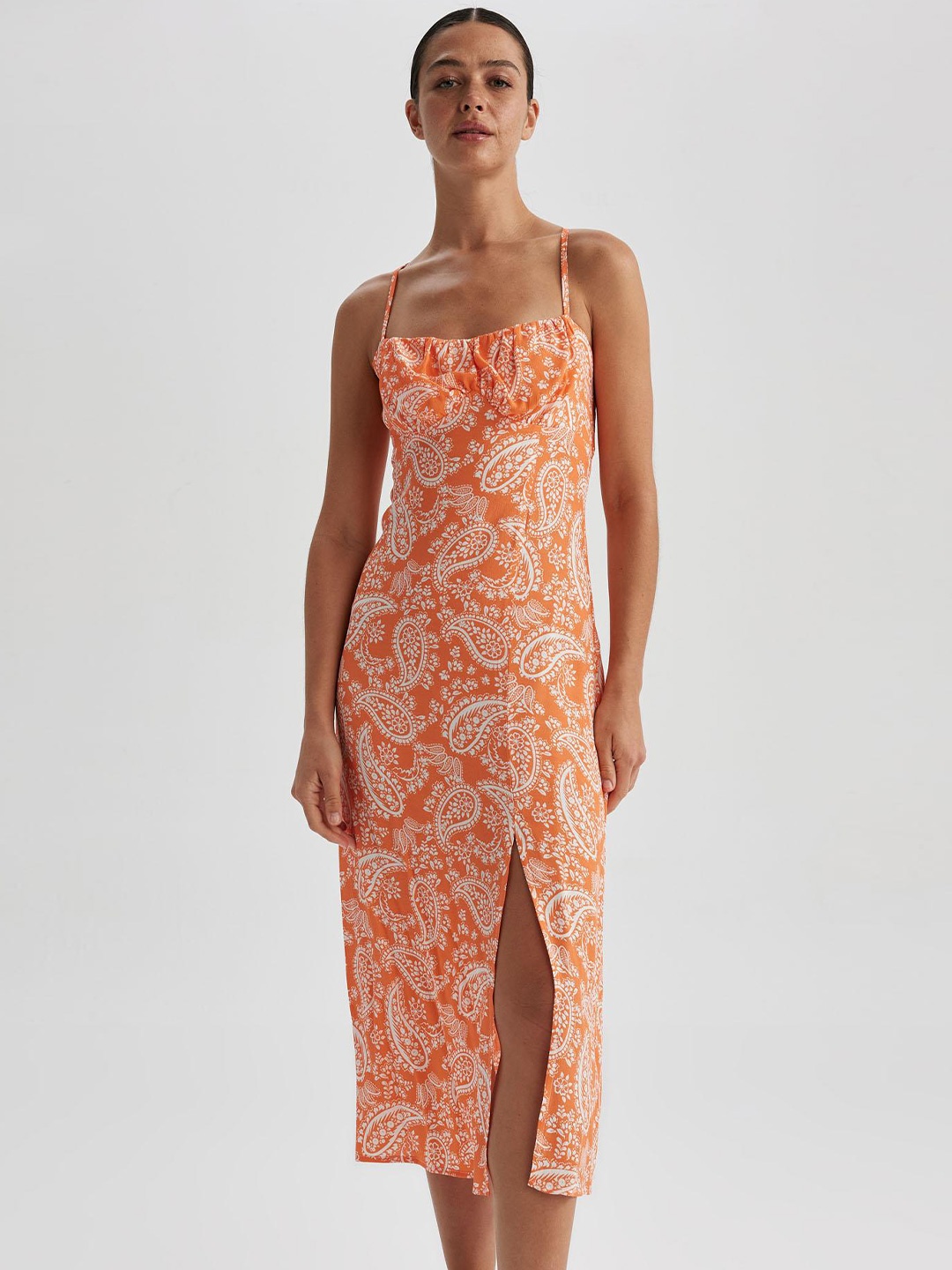 

DeFacto Paisley Printed Shoulder Straps Maxi Dress, Orange