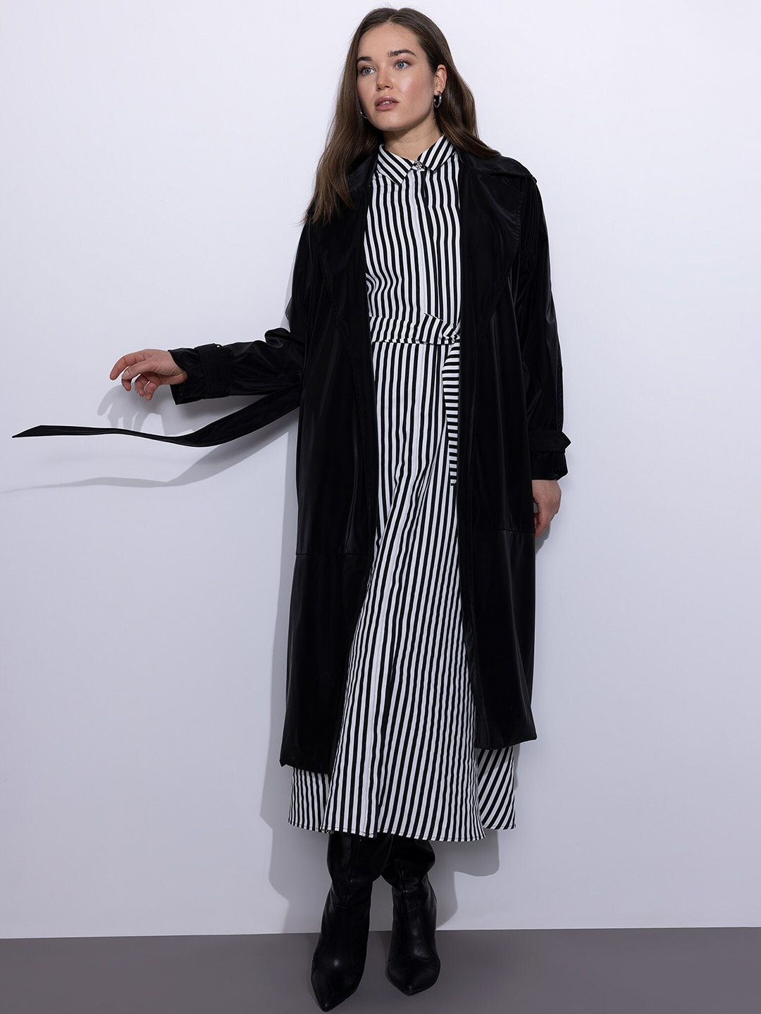 

DeFacto Lapel Collar Longline Tailored Jacket, Black