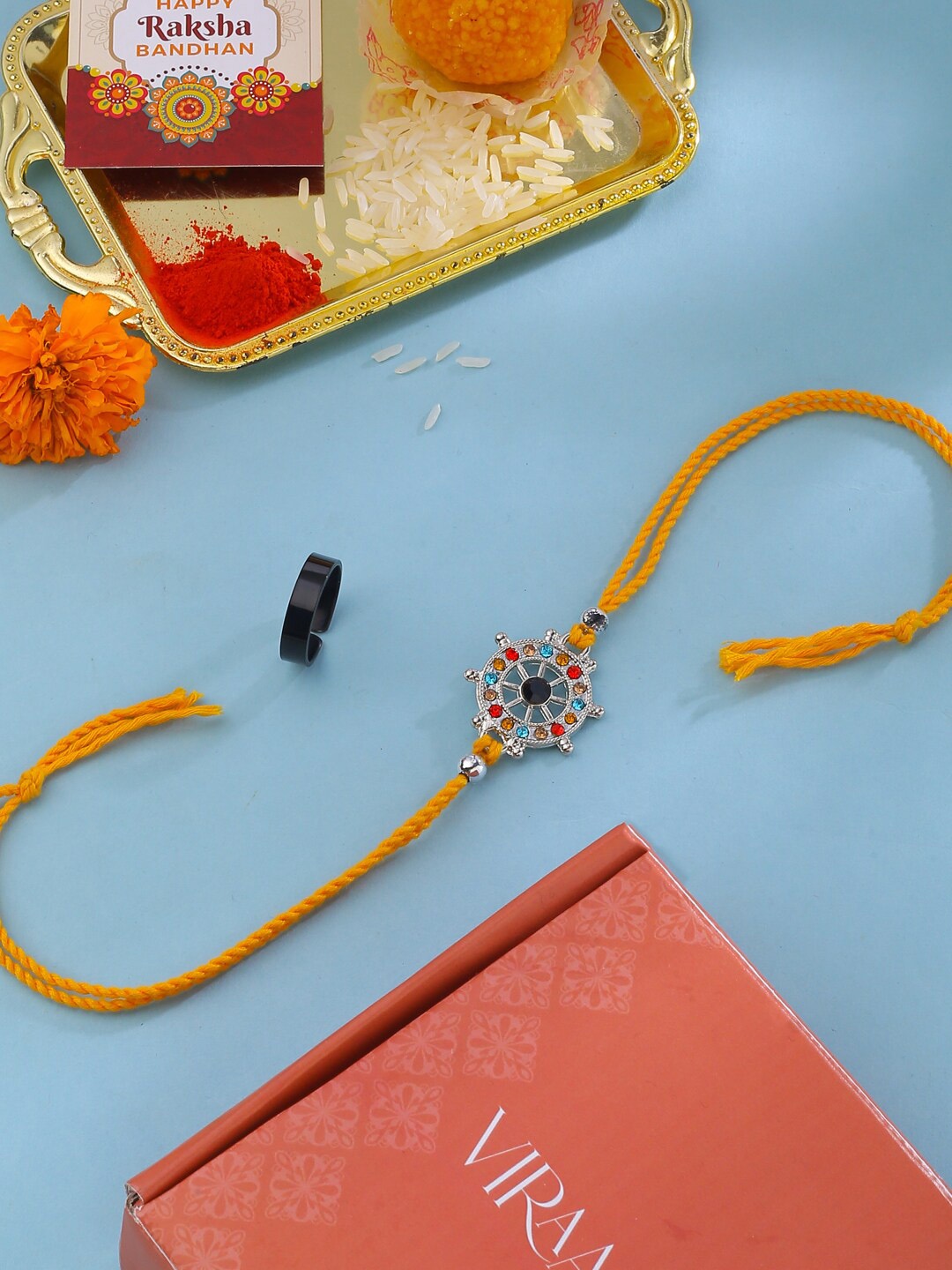 

VIRAASI Rakhi with Band Ring Gift, Gold