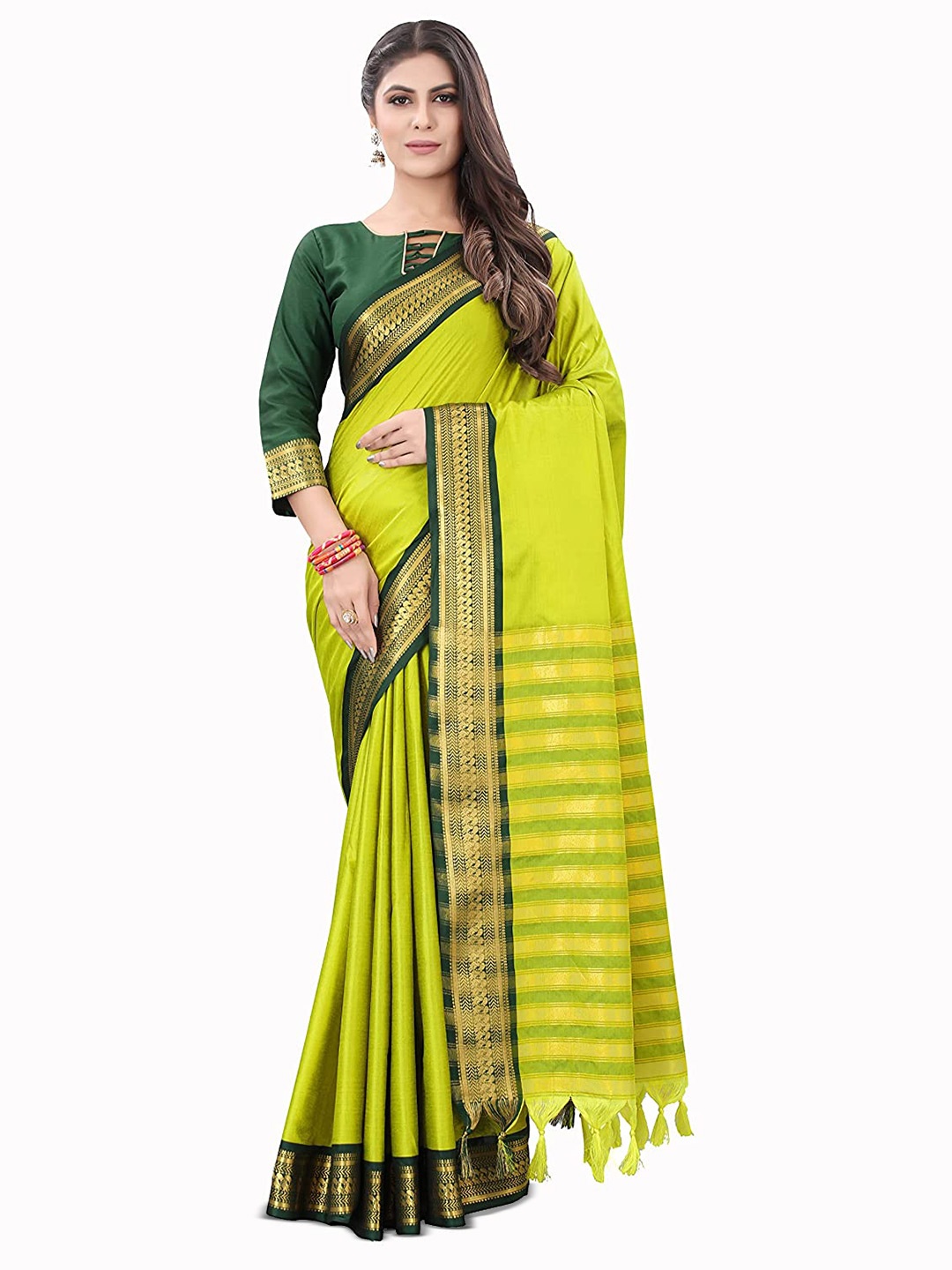 

MAGMINA Zari Silk Cotton Banarasi Saree, Green