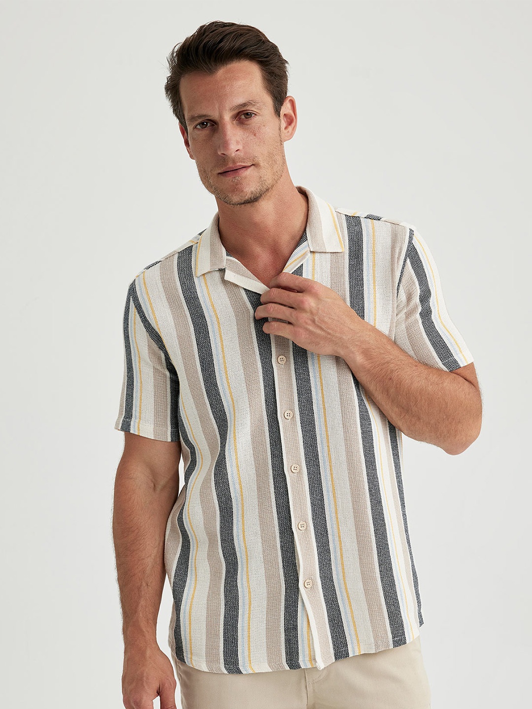 

DeFacto Striped Comfort Casual Cotton Shirt, Cream