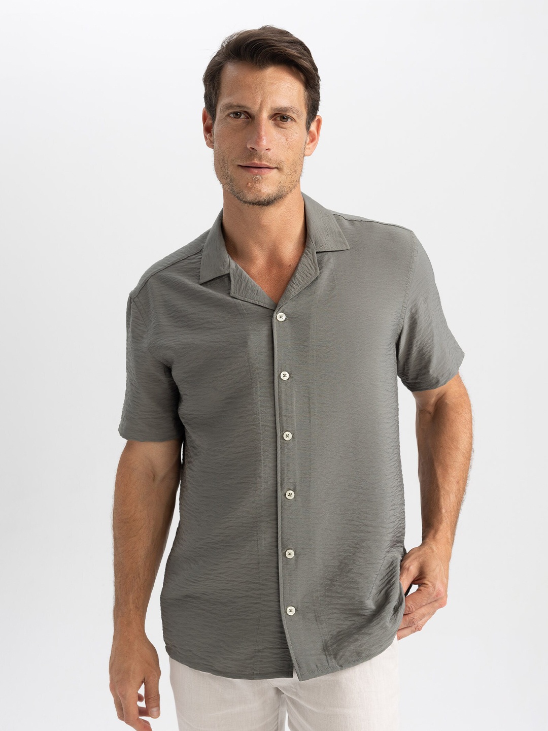 

DeFacto Lapel Collar Casual Shirt, Grey