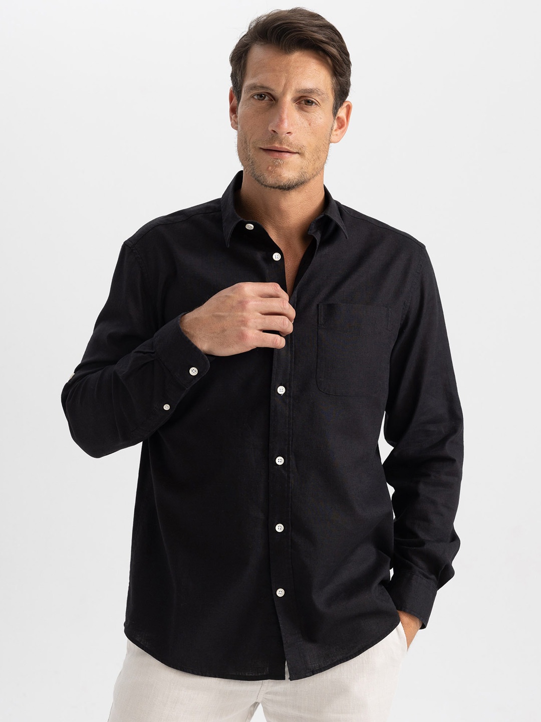 

DeFacto Cotton Linen Casual Shirt, Black