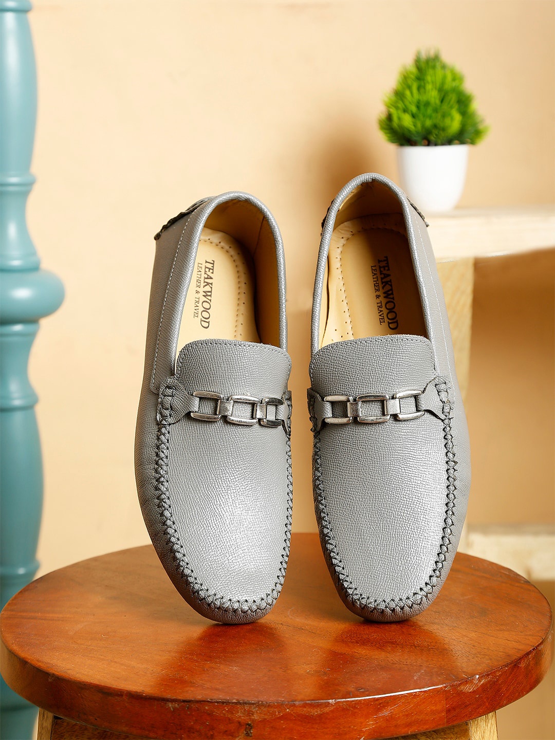 

Teakwood Leathers Men Textured Leather Comfort Insole Horsebit Driving Shoes, Grey