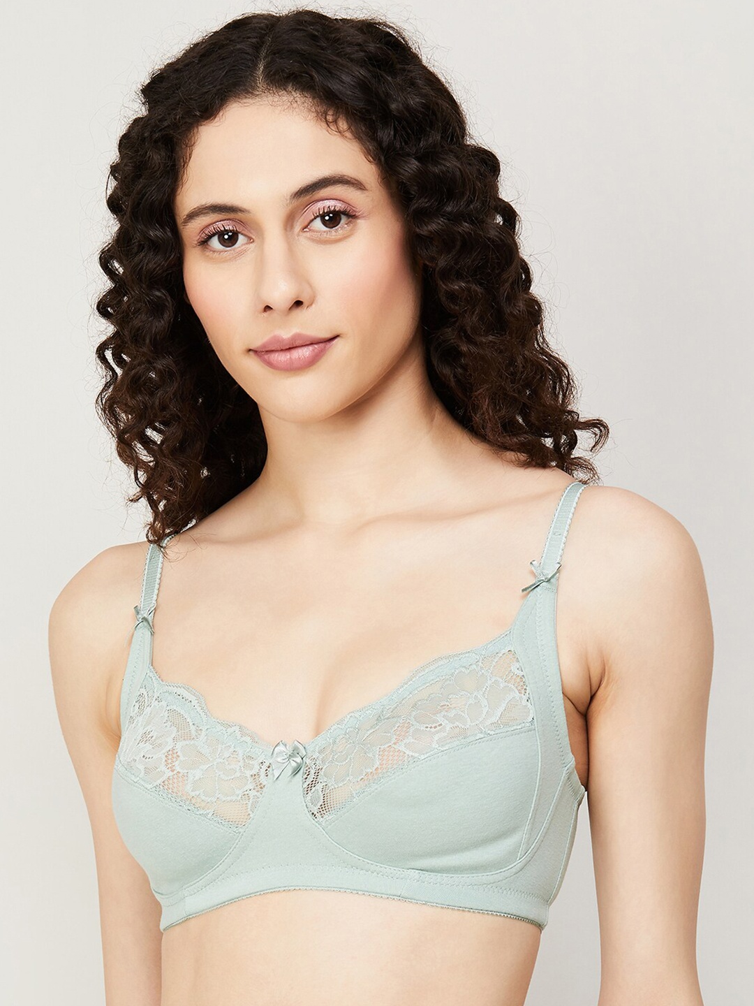 

Ginger by Lifestyle Floral Half Coverage Non Padded Lace Bra 1000012055032-GREEN