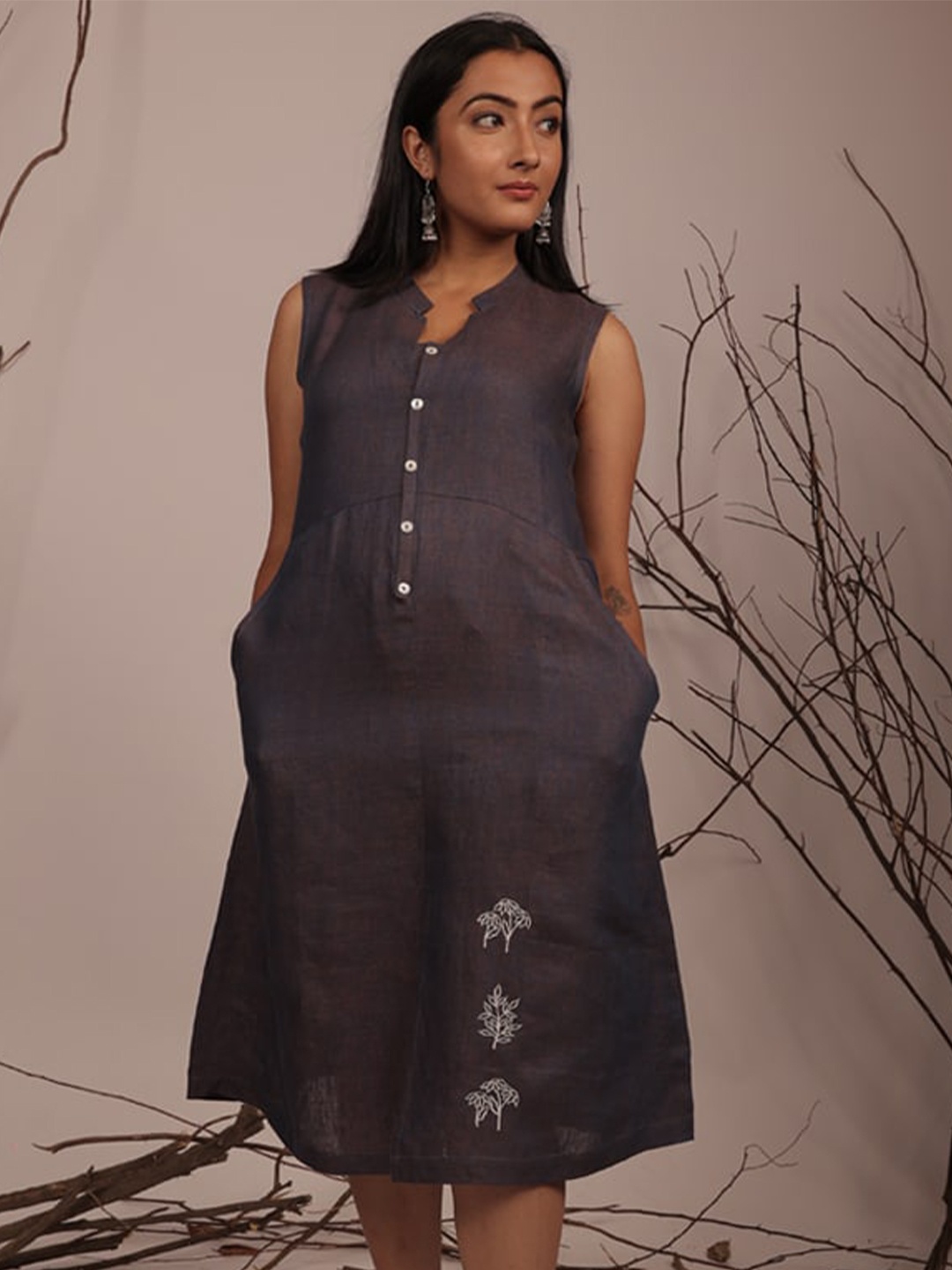 

JAIPURIBANNO Mandarin Collar Sleeveless Linen A-Line Dress, Grey