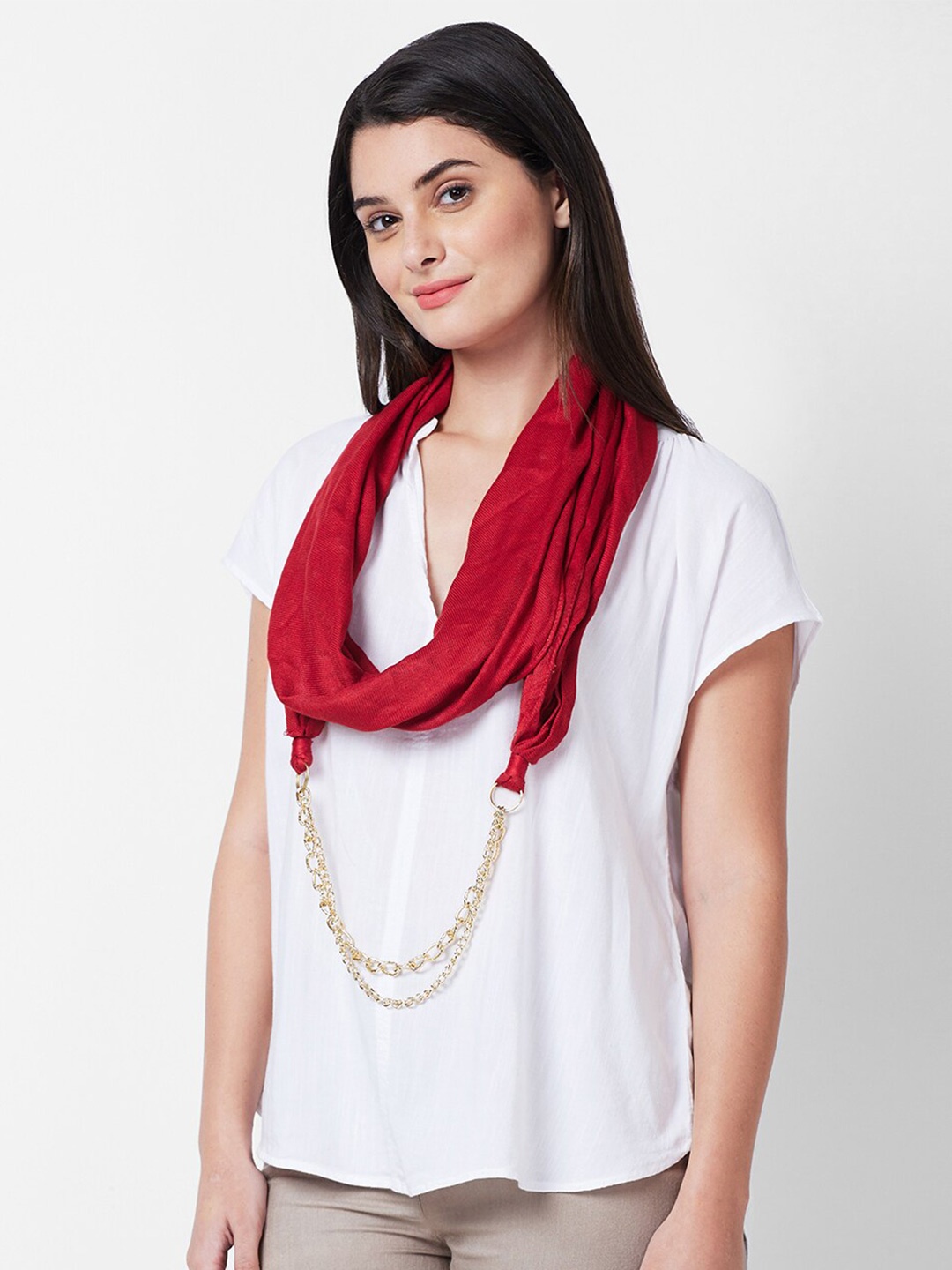 

Globus Women Red & Gold-Toned Scarf With Chain Closure