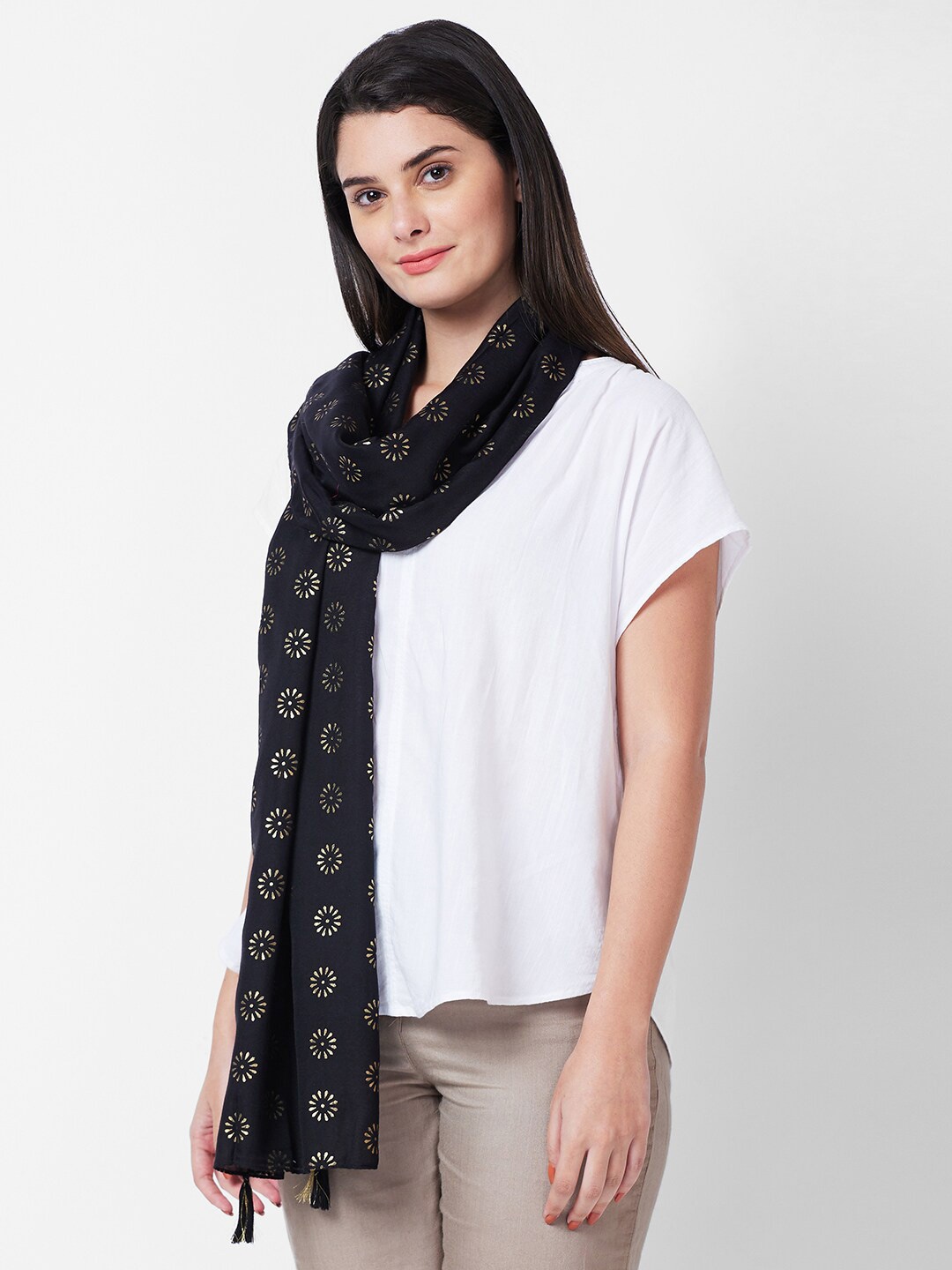 

Globus Women Black & Gold-Toned Printed Scarf With Tasselled Border