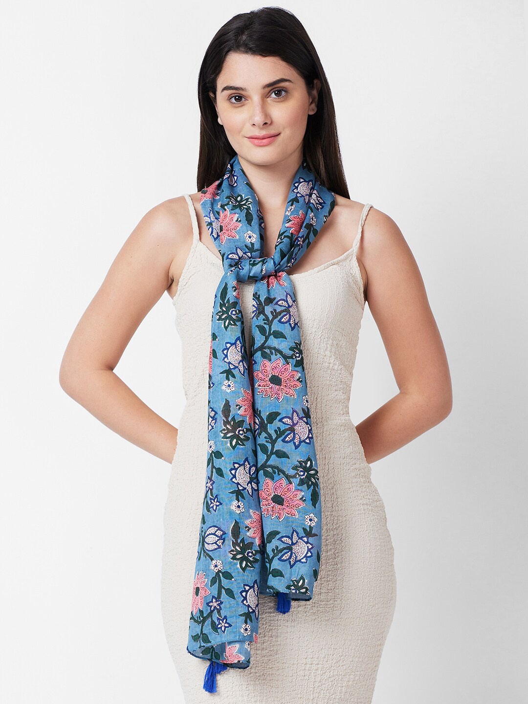 

Globus Women Blue & Pink Printed Scarf