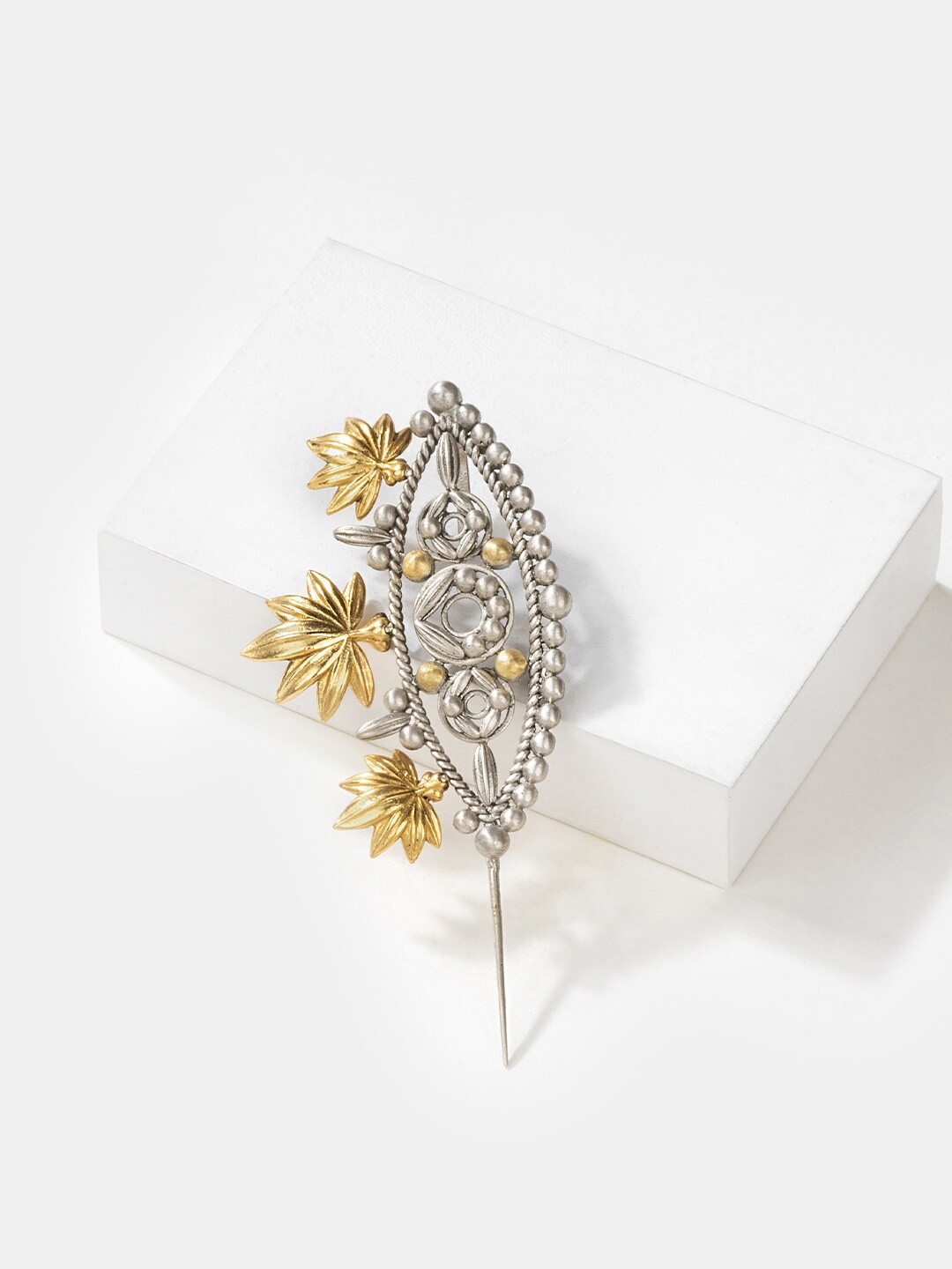

SHAYA Silver & Gold-Plated Contemporary 925 Sterling Silver Ear Cuff Earrings