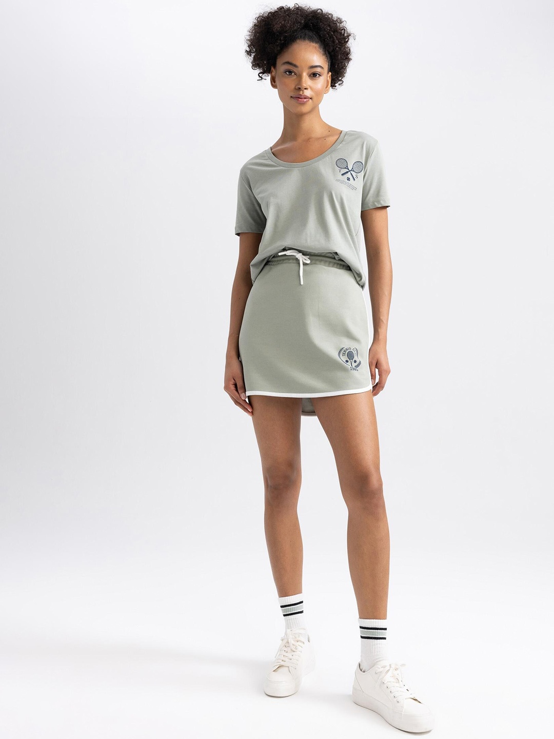 

DeFacto Mini Straight Skirt, Grey