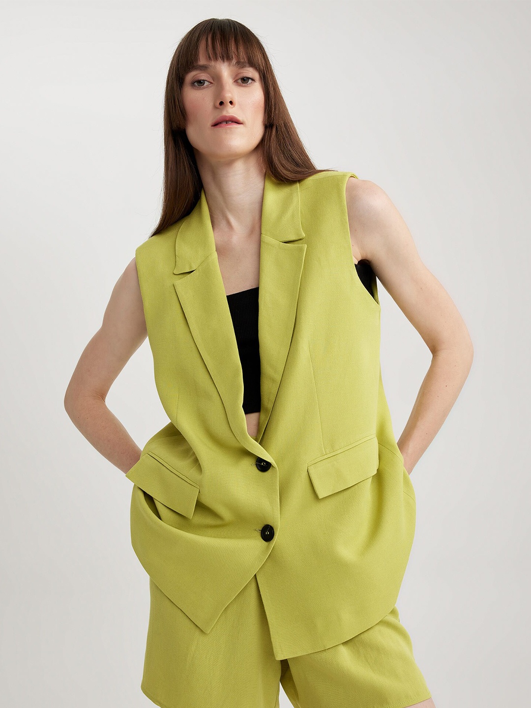 

DeFacto Single-Breasted Sleeveless Blazer, Lime green