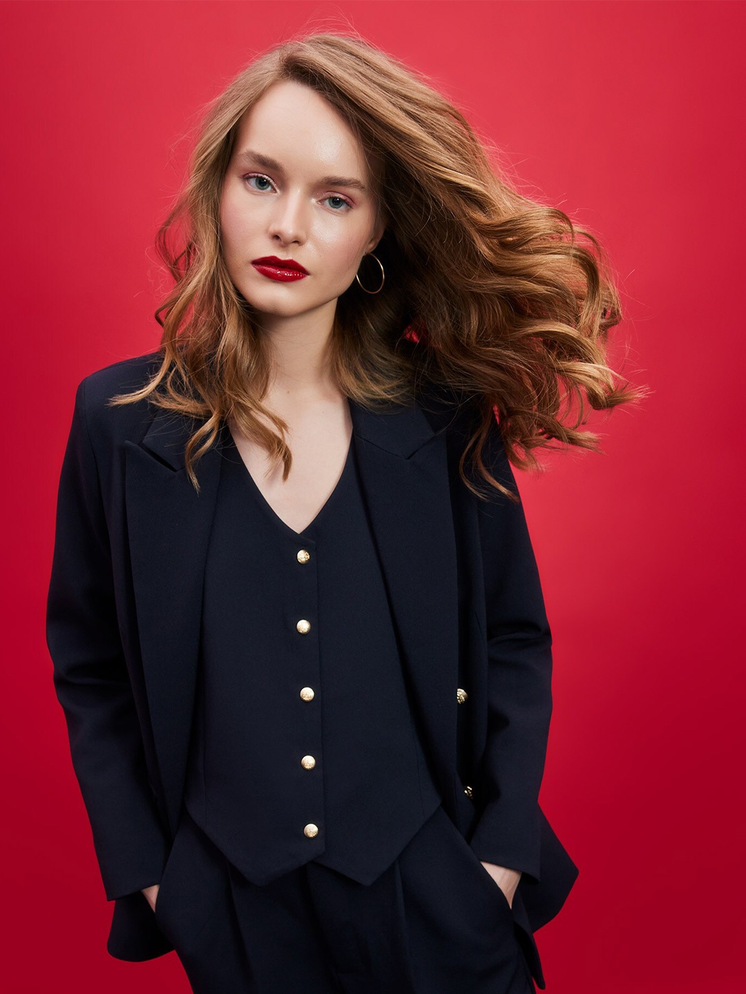 

DeFacto Lapel Collar Single-Breasted Formal Blazer, Navy blue