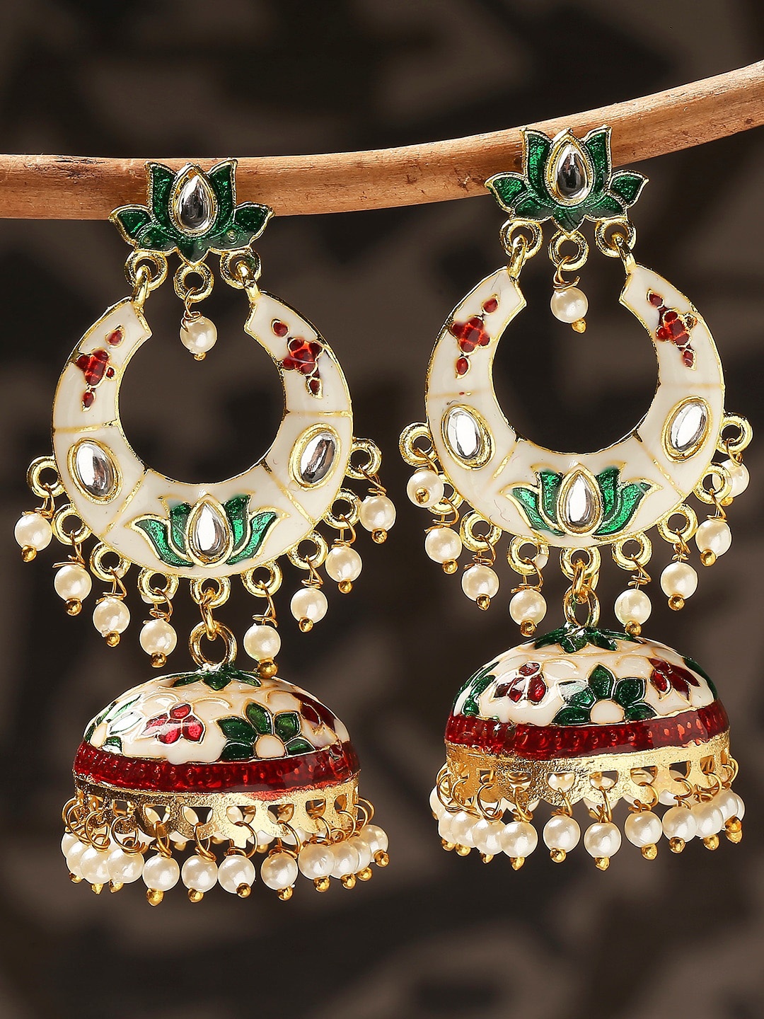 

OOMPH Kundan Studded & Beaded Dome Shaped Chandbalis, Beige