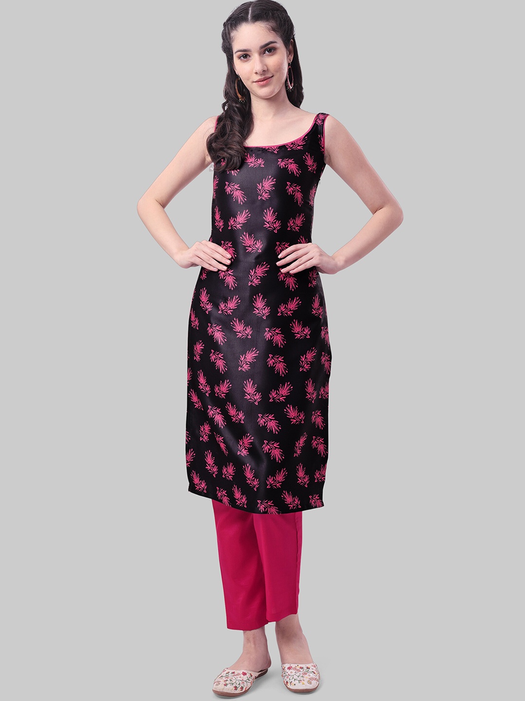 

KALINI Floral Printed Regular Kurta With Trousers, Black