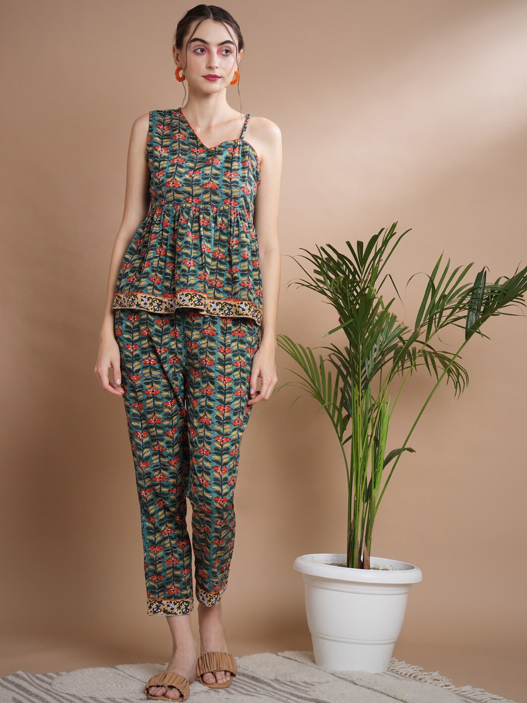 

Myshka Floral Printed Pure Cotton Top With Trousers, Green