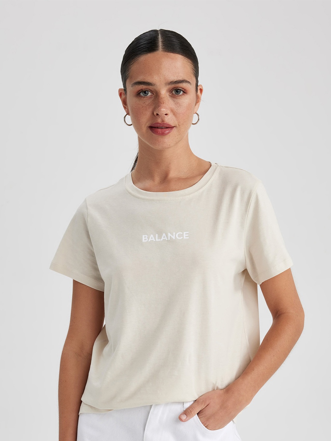 

DeFacto Typography Printed Pure Cotton T-shirt, Beige