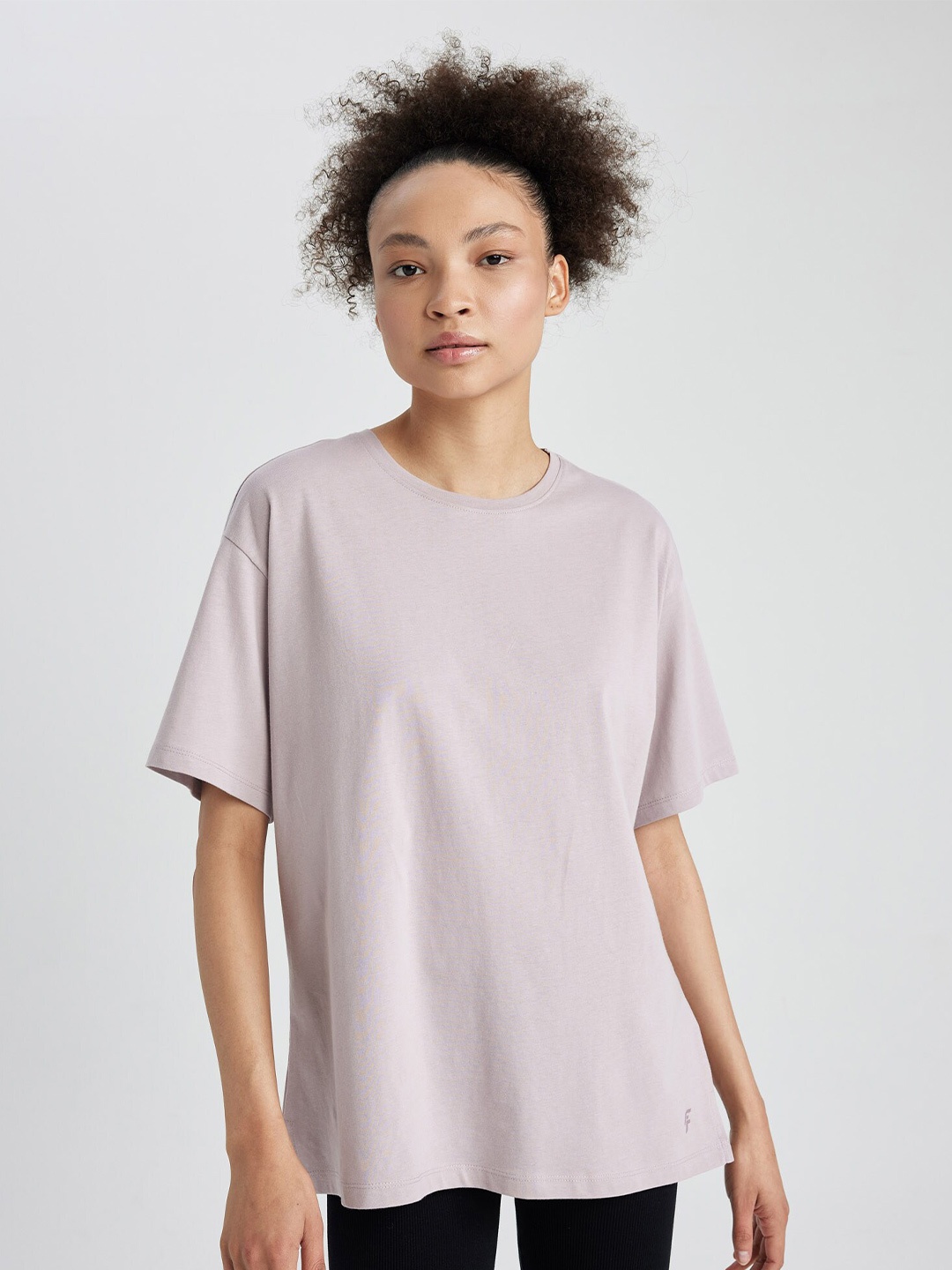 

DeFacto Round Neck Drop-Shoulder Sleeves Pure Cotton T-shirt, Lavender