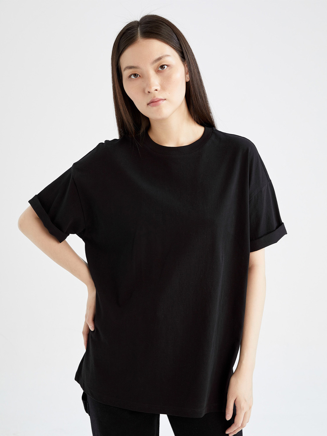

DeFacto Round Neck Drop Shoulder Sleeves Cotton T-shirt, Black