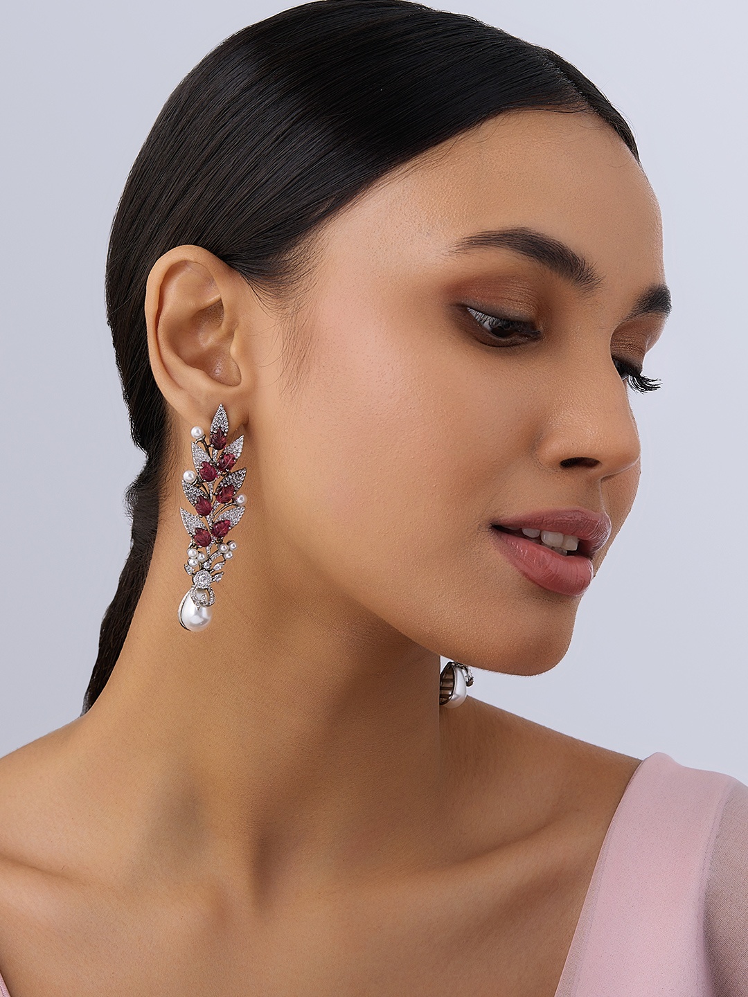 

Kushal's Fashion Jewellery Rose Gold-Plated Leaf Shaped Studs Earrings, Silver