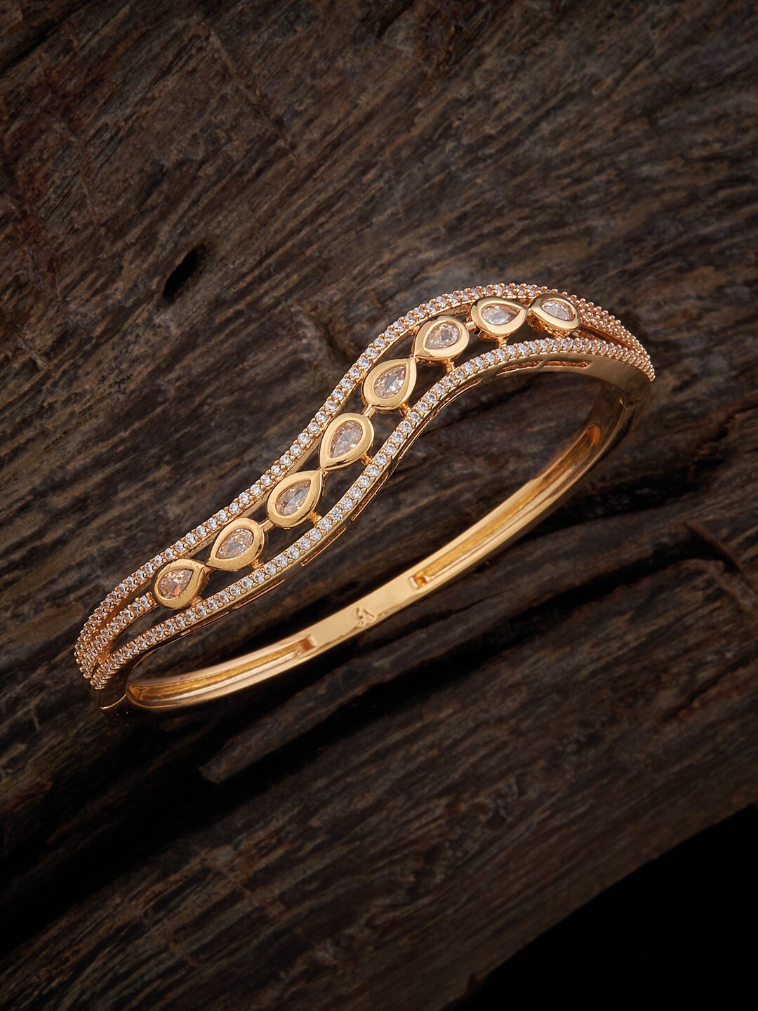 

Kushal's Fashion Jewellery Gold-Plated Kada Bracelet