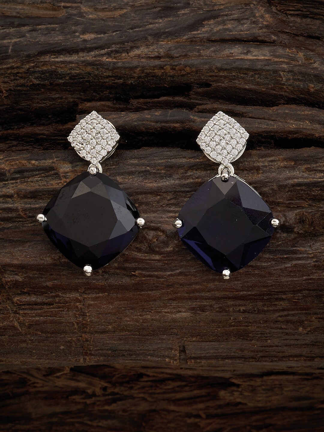 

Kushal's Fashion Jewellery Diamond Shaped Studs Earrings, Silver