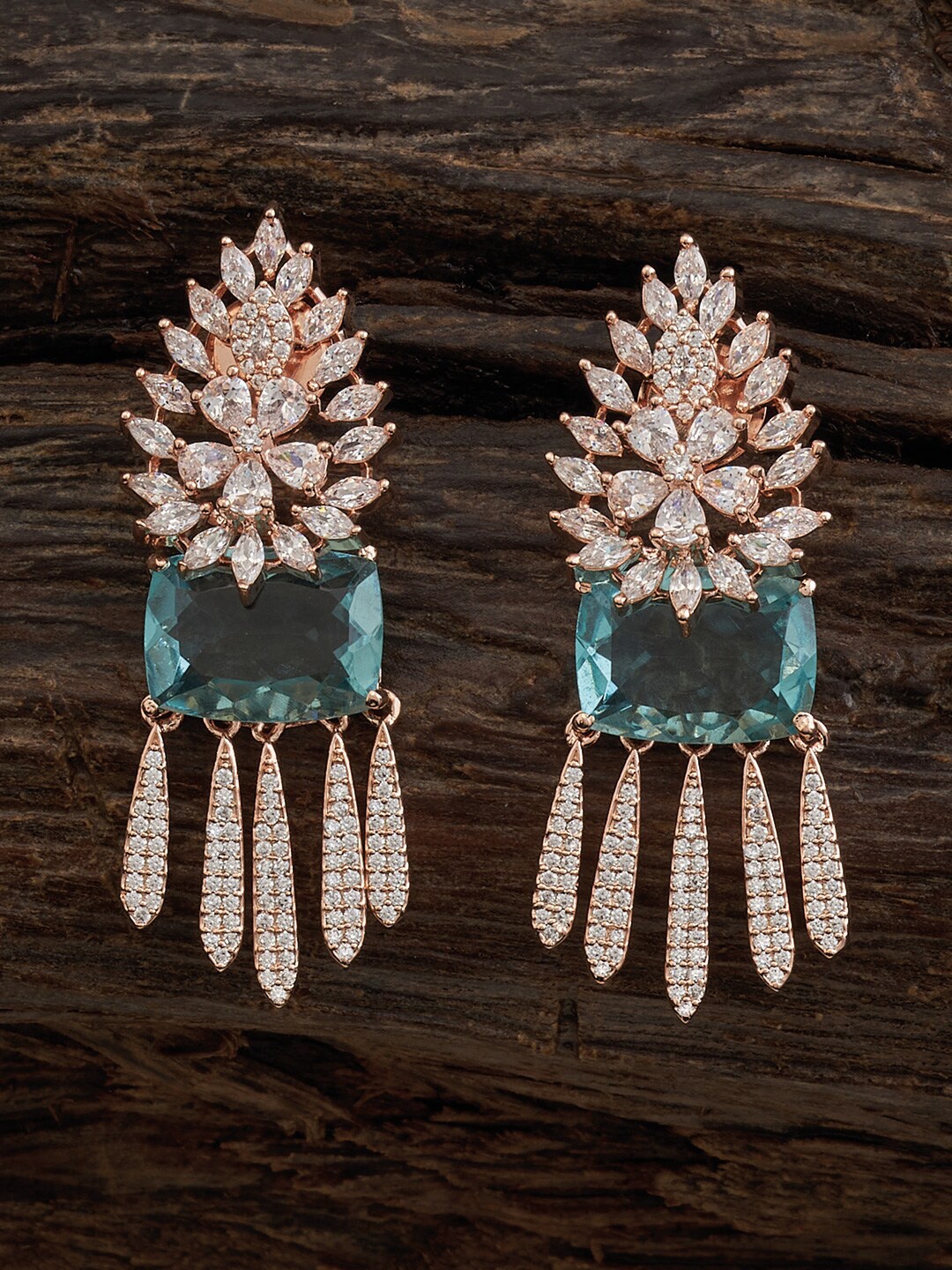 

Kushal's Fashion Jewellery Rose Gold-Plated Leaf Shaped Chandbalis