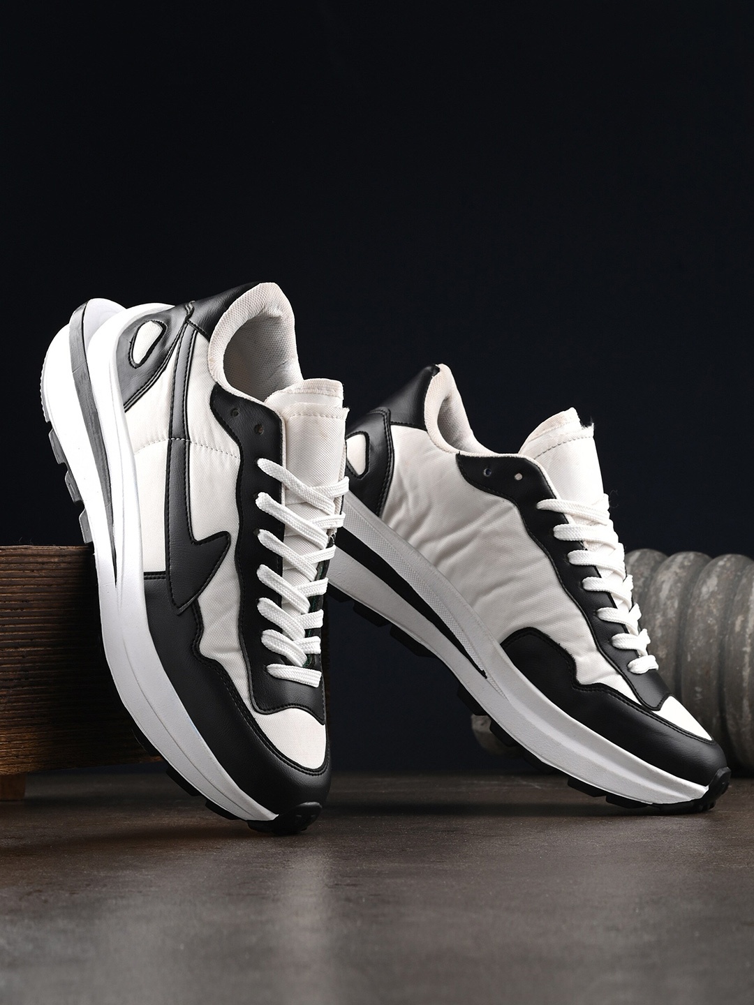 

AIRBELL Men Lace-Up Running Shoes, Black