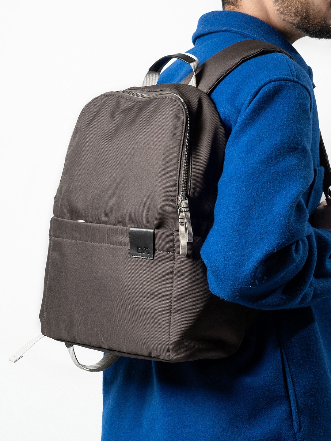 

DailyObjects Unisex Laptop Bag, Grey
