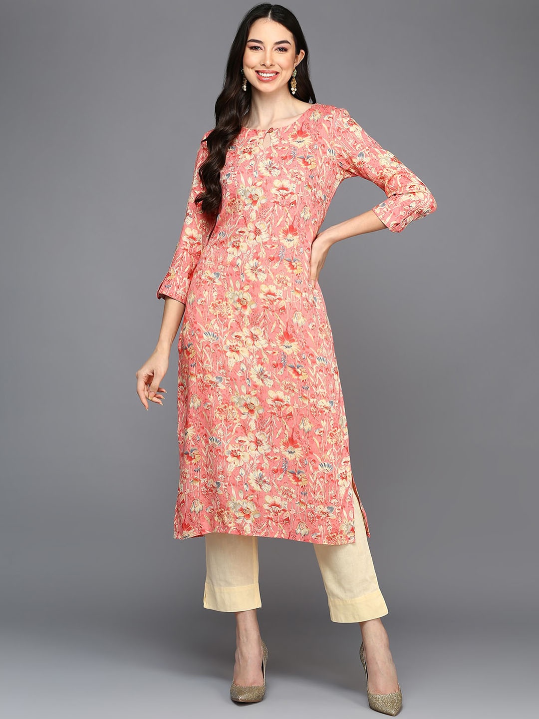 

AHIKA Floral Printed Straight Kurta, Pink