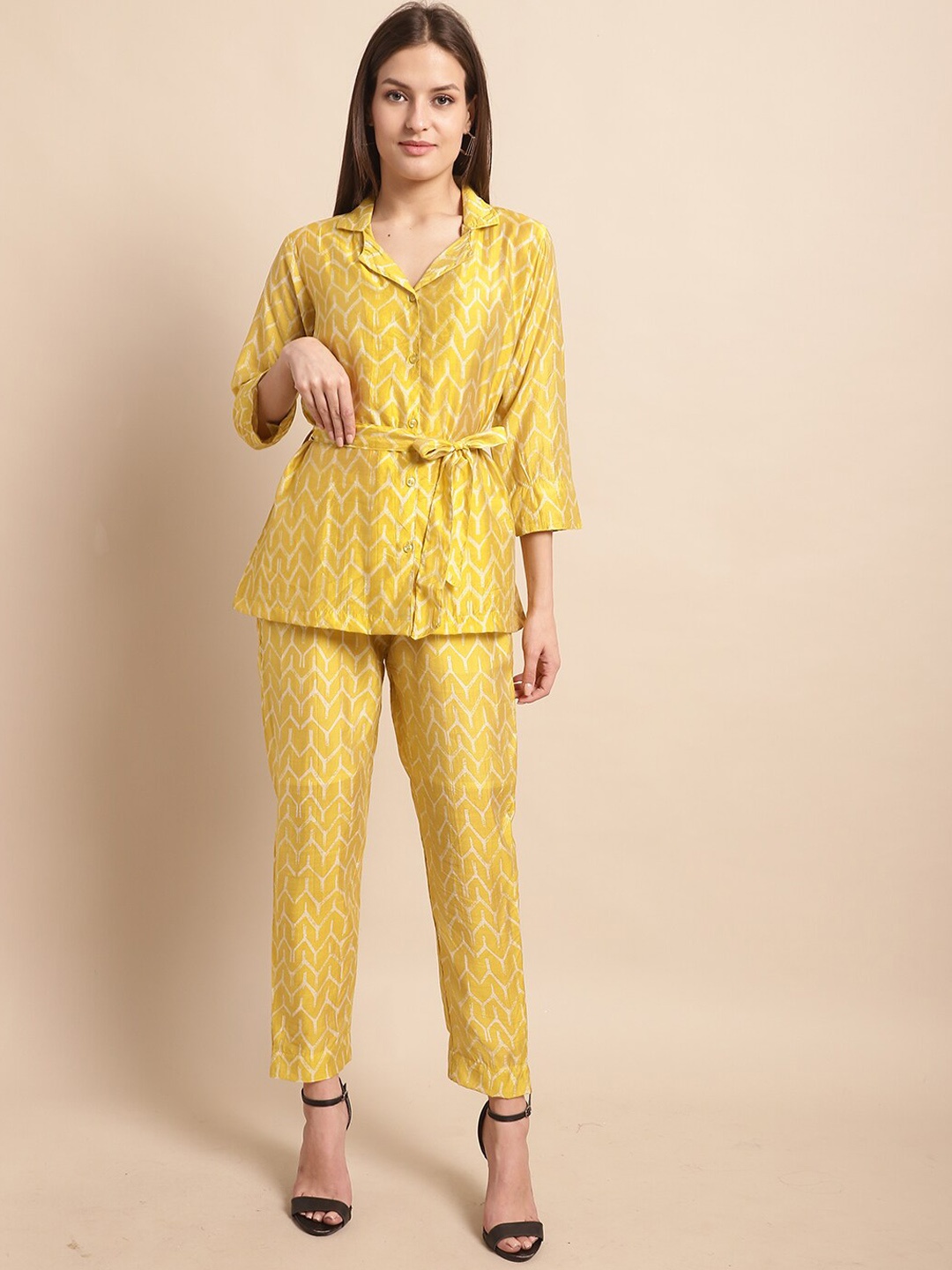 

BAESD Chanderi Abstract Printed Lapel Collar Shirt & Trousers Pant Co-Ord Set, Yellow