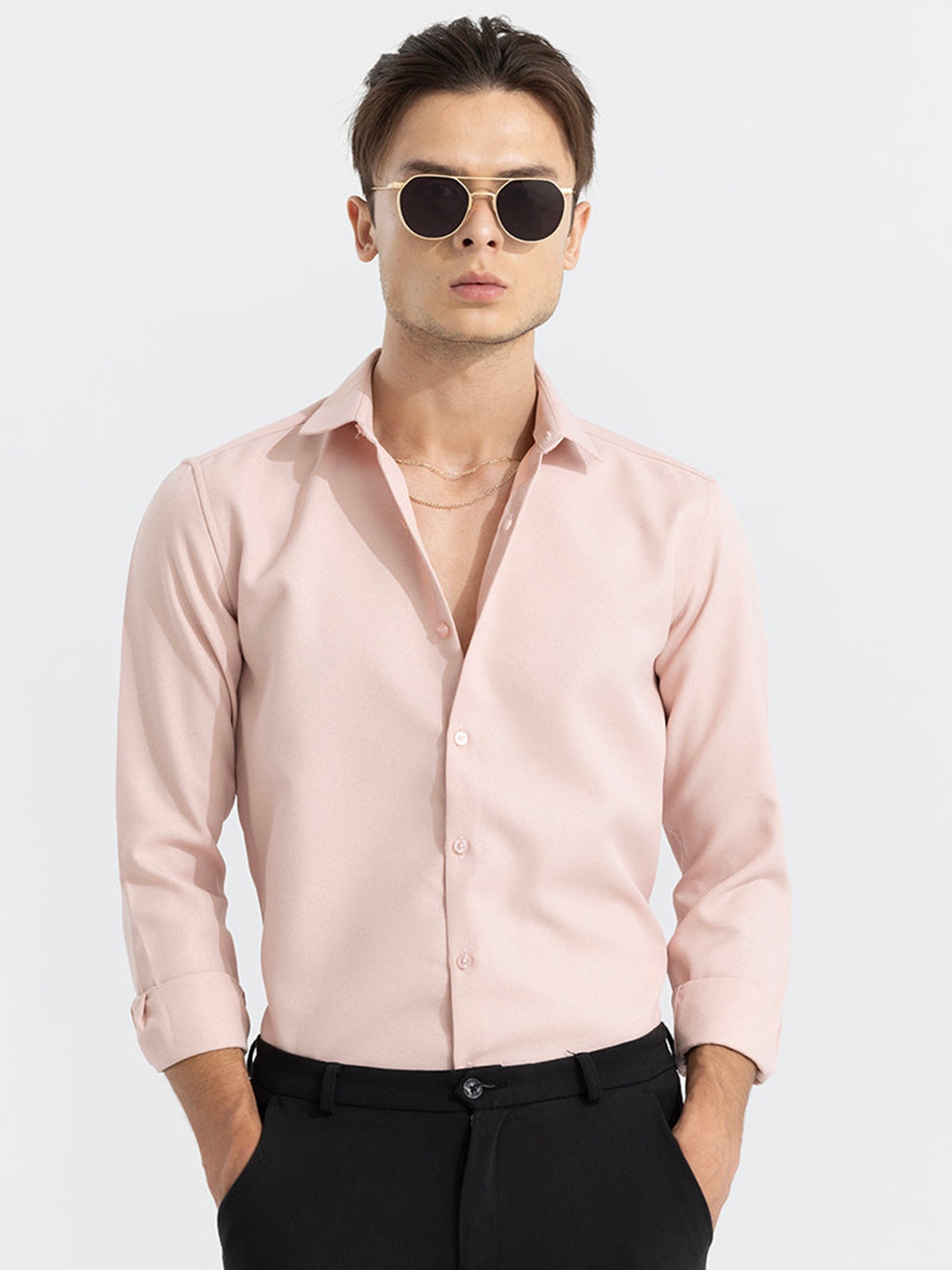 

Snitch Pink Classic Slim Fit Casual Shirt