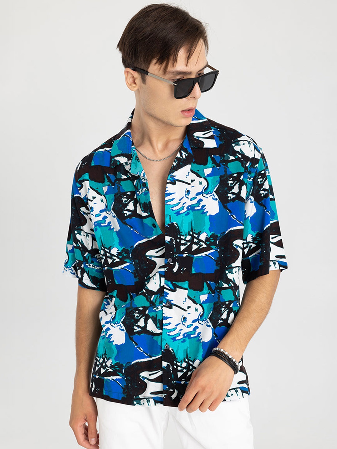 

Snitch Men Blue Classic Opaque Printed Casual Shirt
