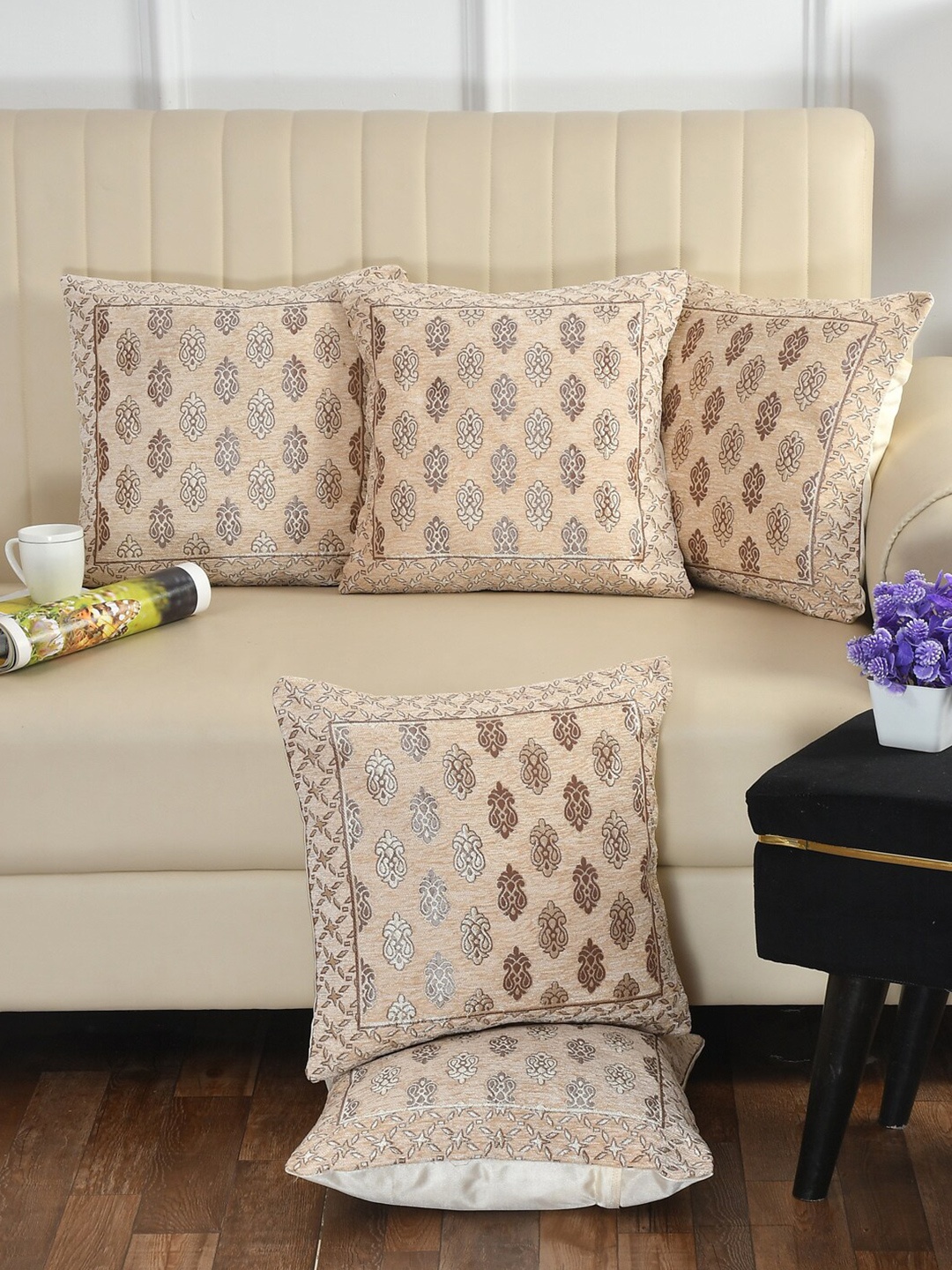

DECOMIZER Beige & Brown 5 Pieces Ethnic Motifs Jacquard Square Cushion Covers
