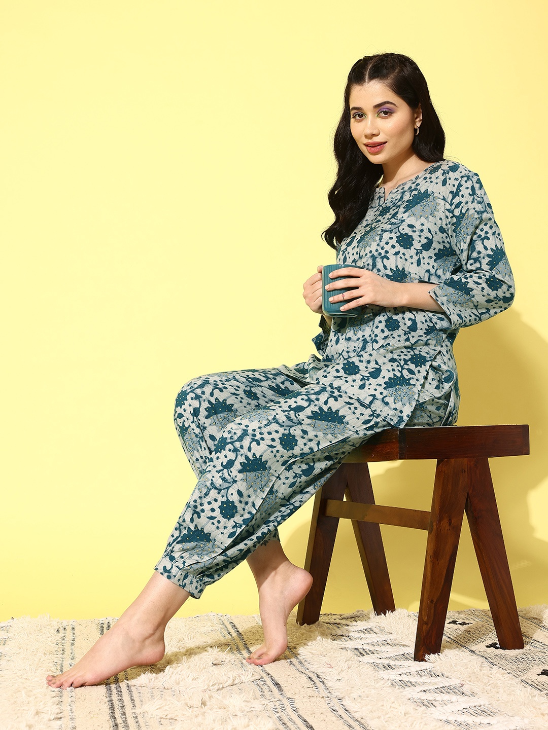 

ETC Floral Print Night Suit, Blue