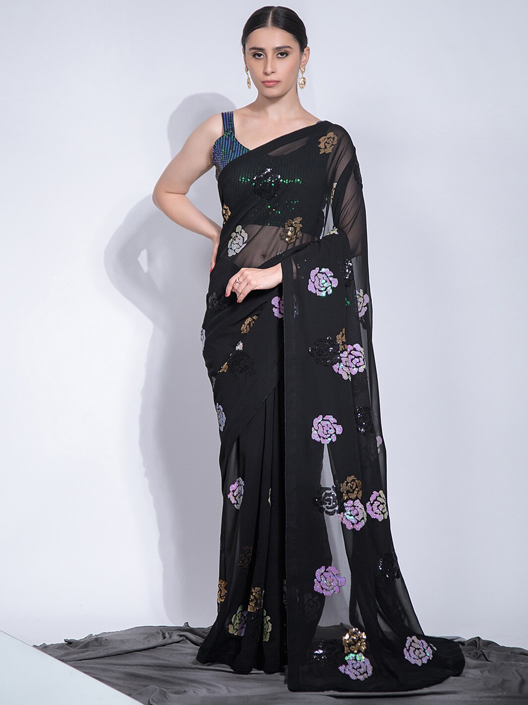 

Satrani Sequinned Embellished Poly Georgette Saree, Black