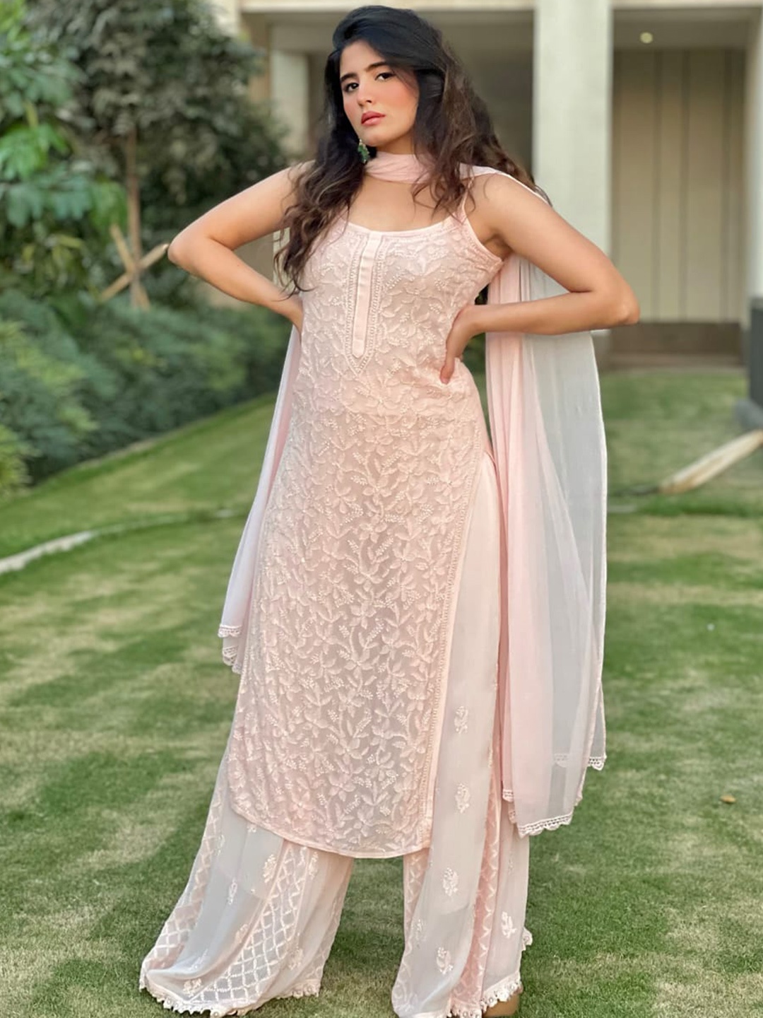 

LABEL AISHWARYRIKA Chikankari Embroidered Thread Work Kurta, Beige