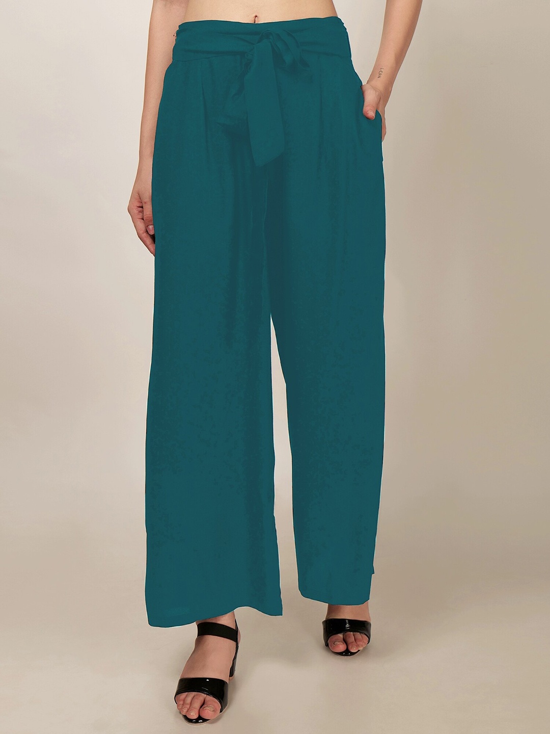 

PATRORNA Mid Rise Tie-up Detail Ankle Length Palazzos, Green