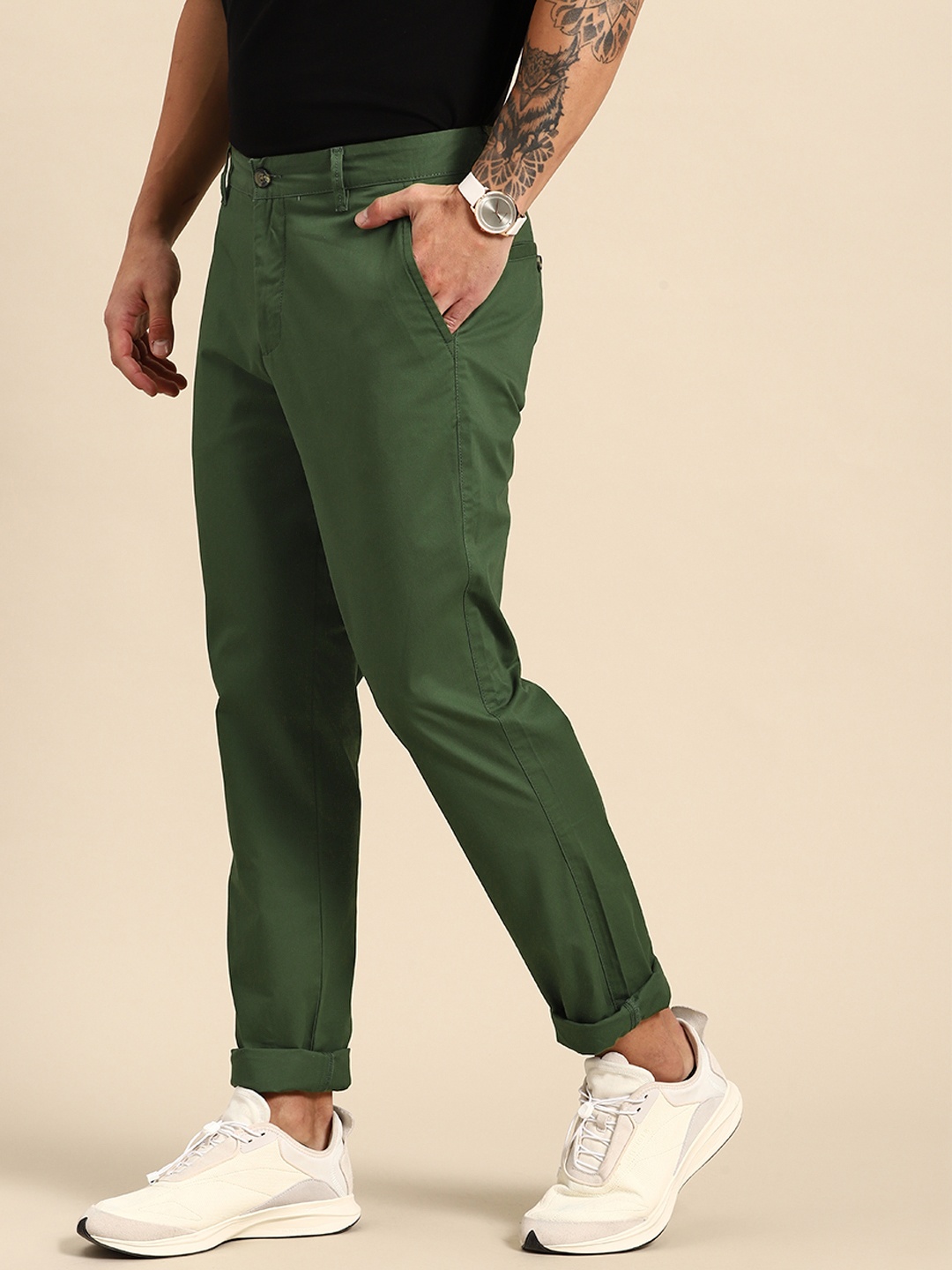 

United Colors of Benetton Men Slim Fit Trousers, Olive