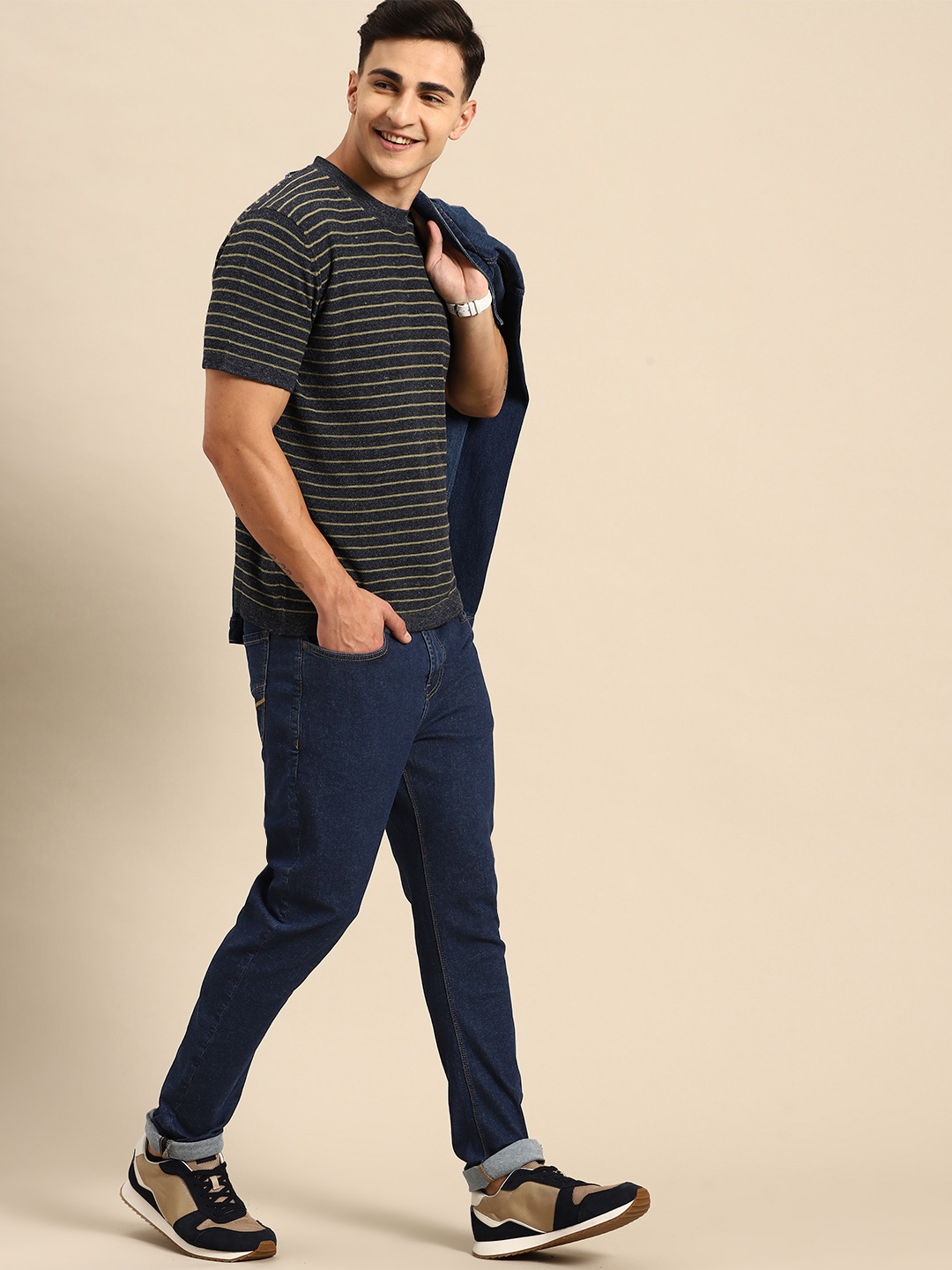 United Colors of Benetton Men Carrot Fit Jeans, Navy blue