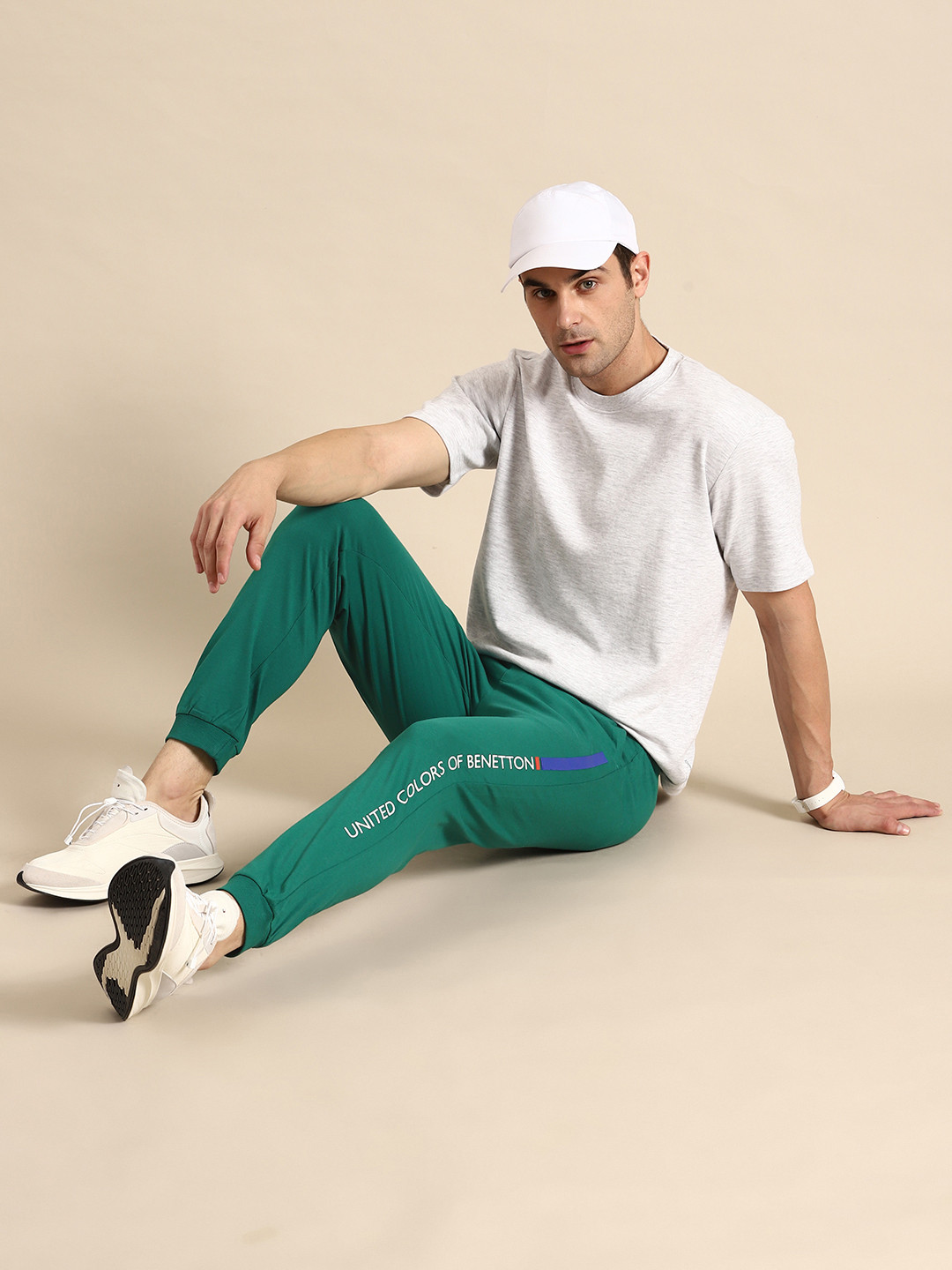 

United Colors of Benetton Men Pure Cotton Brand Logo Printed Joggers, Green