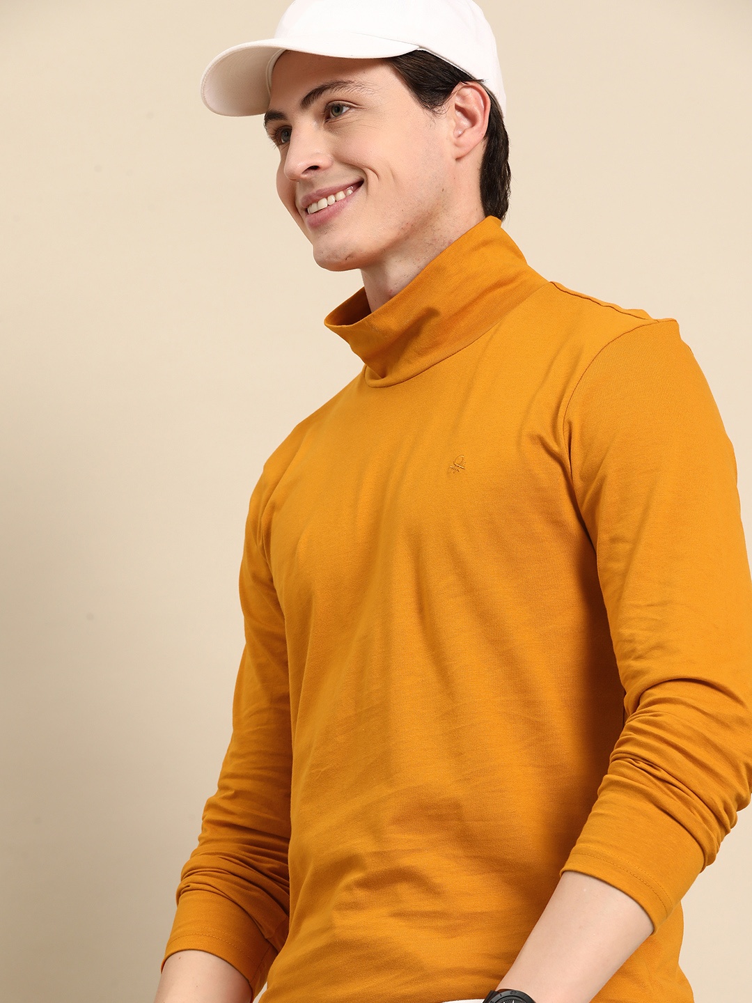 

United Colors of Benetton Men Pure Cotton Slim Fit T-shirt, Mustard