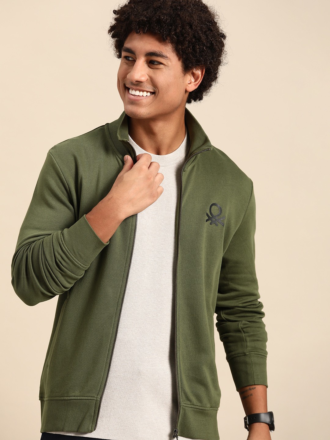 

United Colors of Benetton Men Pure Cotton Sweatshirt, Olive