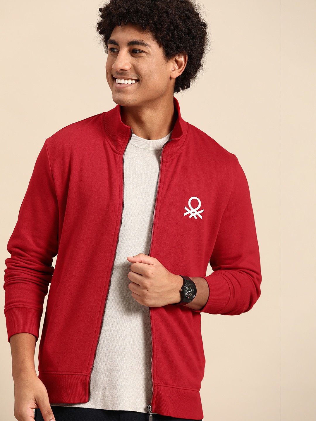 

United Colors of Benetton Men Pure Cotton Sweatshirt, Red