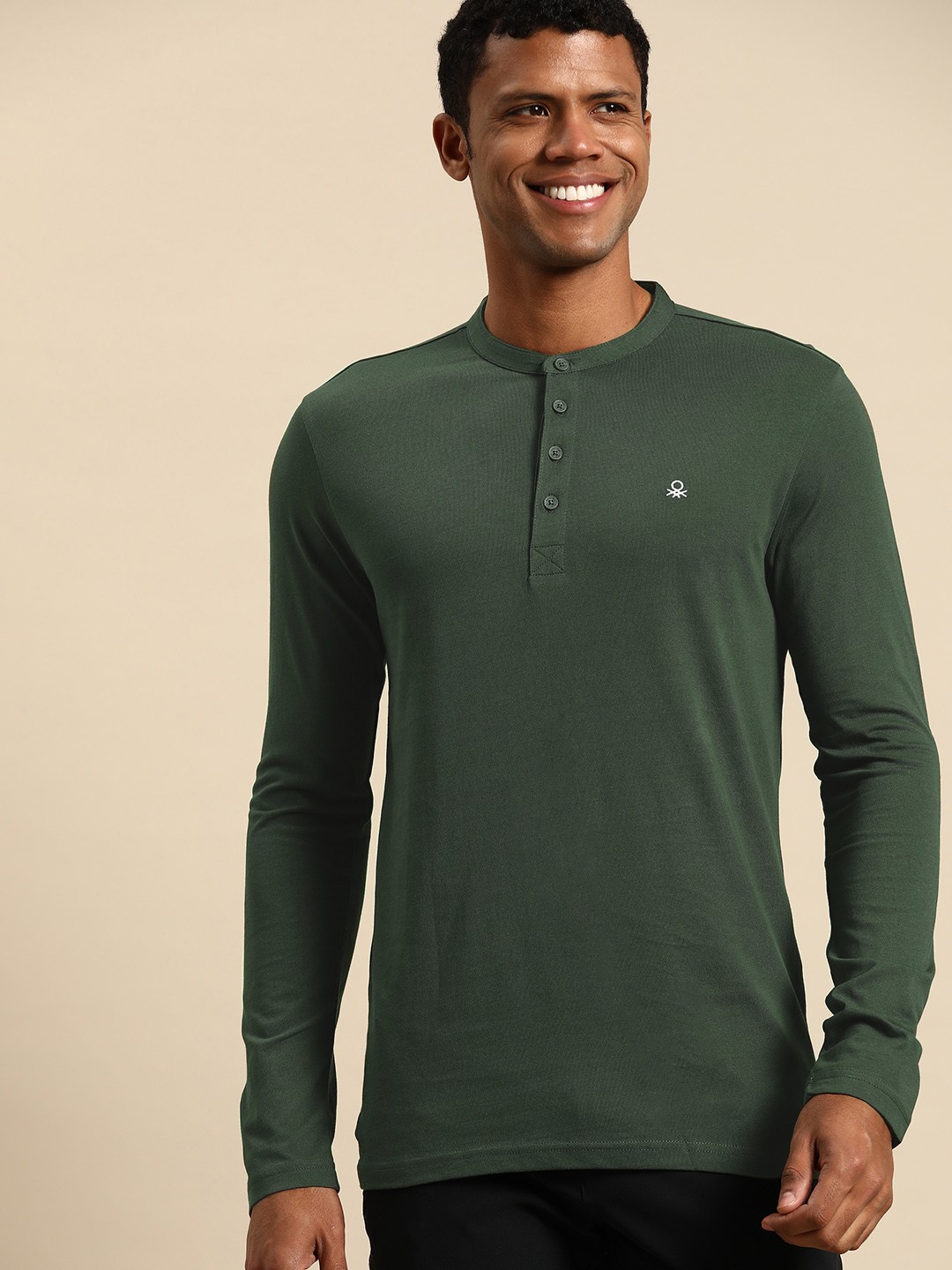 

United Colors of Benetton Men Henley Neck Pure Cotton T-shirt, Olive