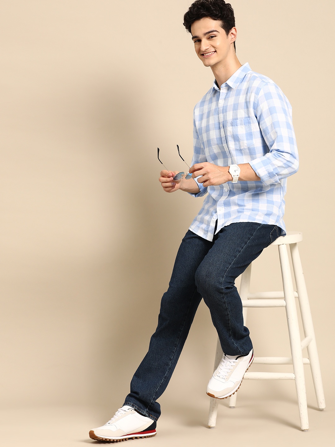 

United Colors of Benetton Men Buffalo Checked Cotton Linen Casual Shirt, Blue